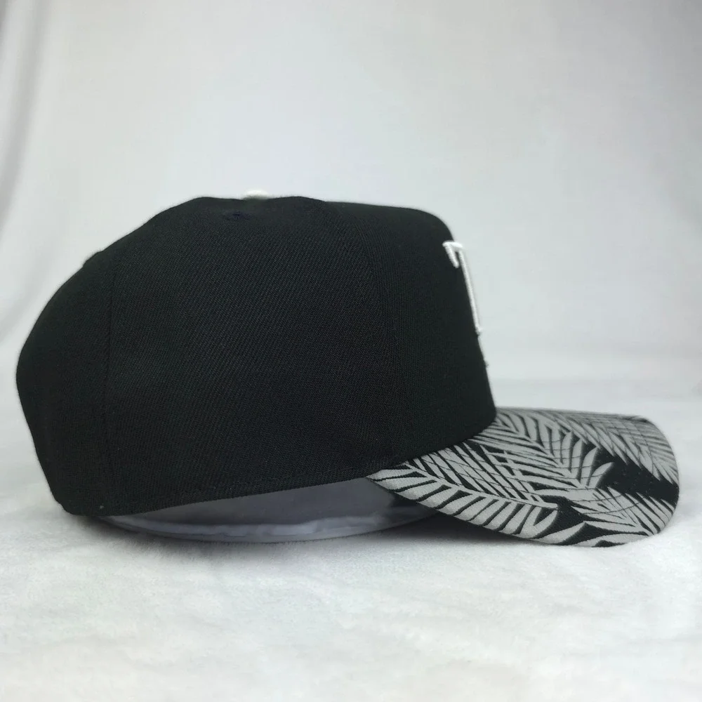 Tampa Bay Devil Rays Mitchell &‎ Ness Pro Fit Snapback Hat Cap 3D Logo Black NWT